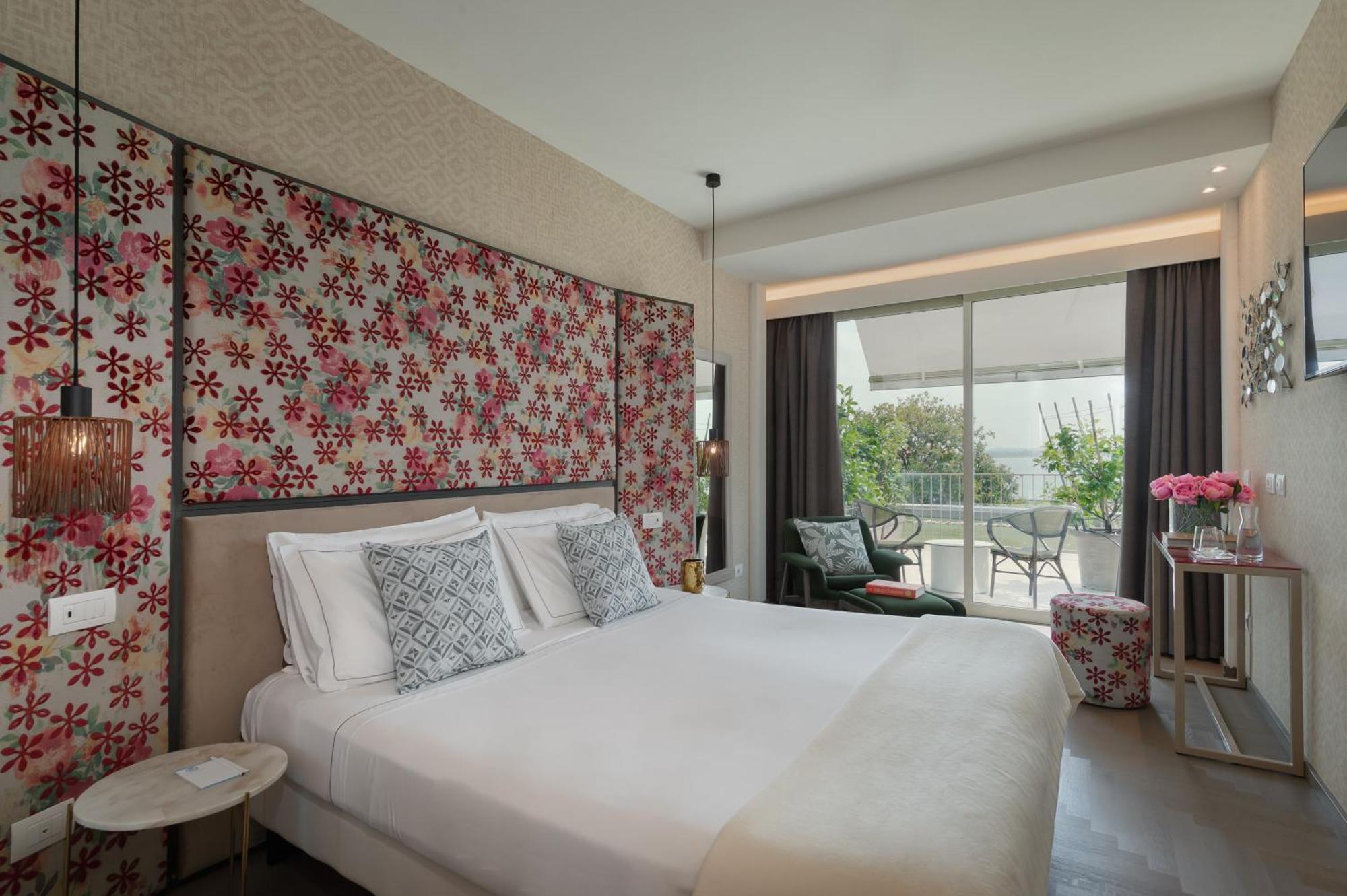 Olivi Hotel & Natural Spa Sirmione Bagian luar foto